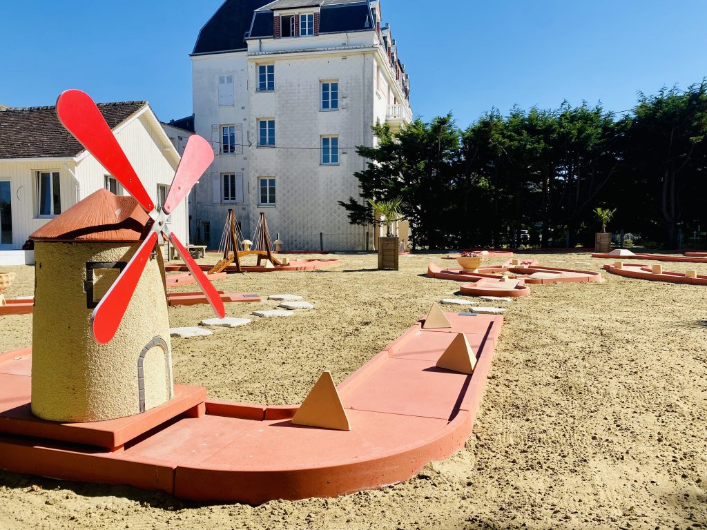 mini-golf-villers-sur-mer-deauville-loisirs-calvados-normandie