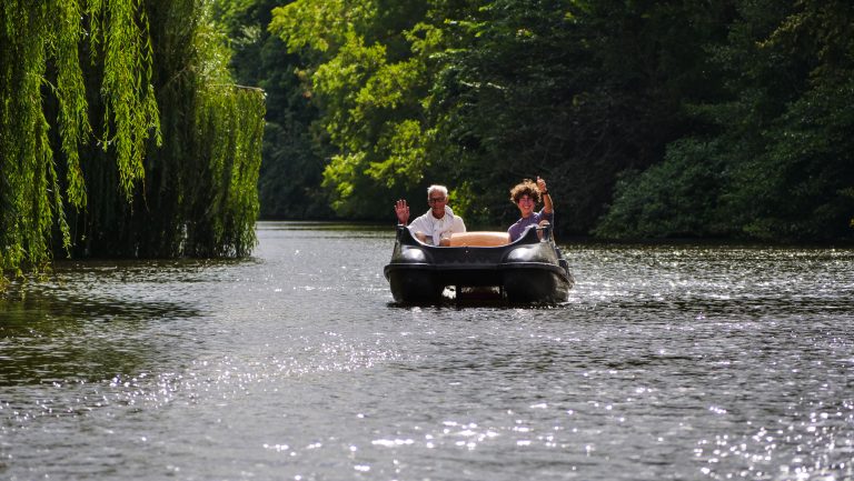 base-nautique-au fil de l'orne-bateau-canoe-pedalo-paddle-caen-loisirs-calvados-normandie